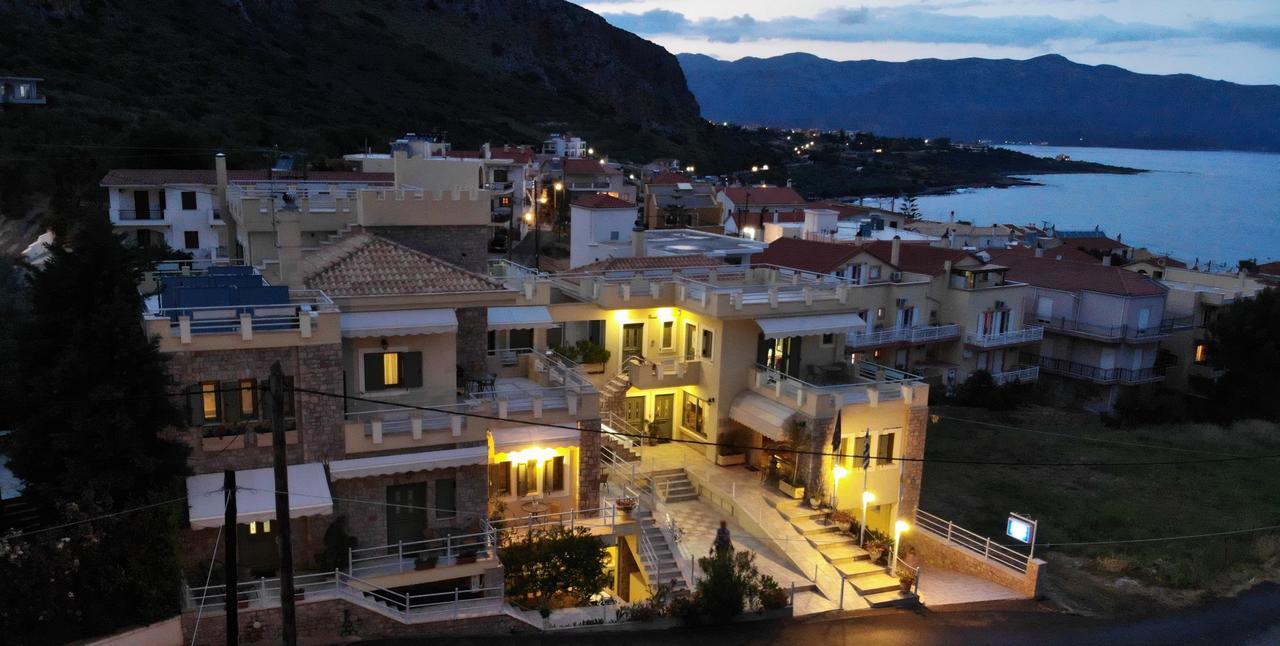 Klelia Hotel Yefira Exterior foto
